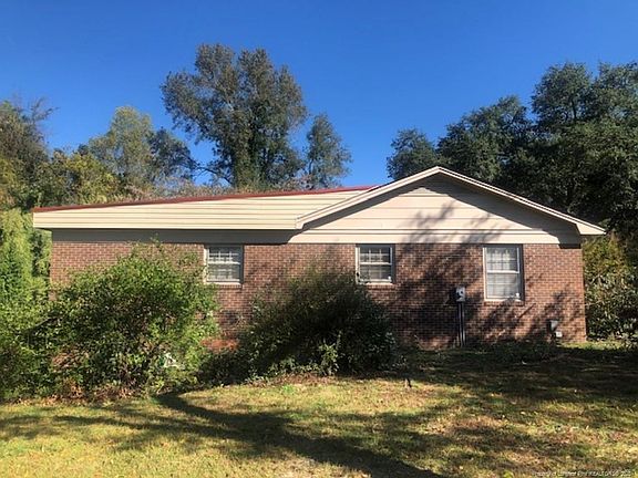 2nd image of 202 Eastbrook Dr