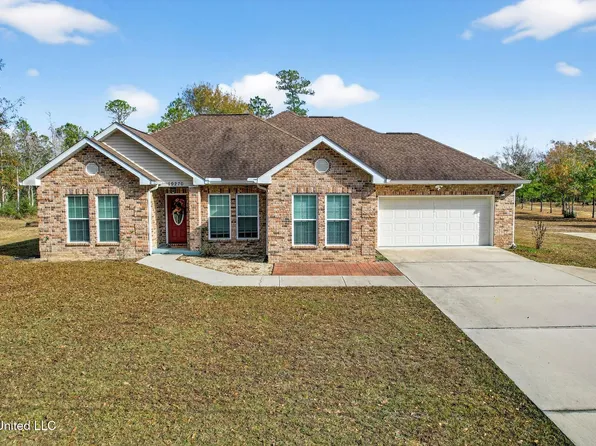 19270 Fenton Dedeaux Rd, Kiln, MS 39556