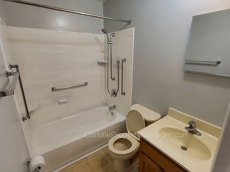 629 Hamilton St — Photo 7