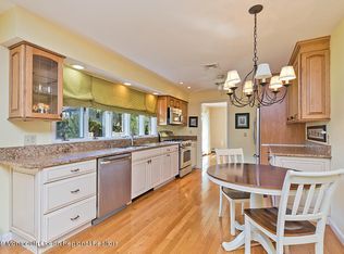 170 Comanche Dr, Oceanport, NJ 07757