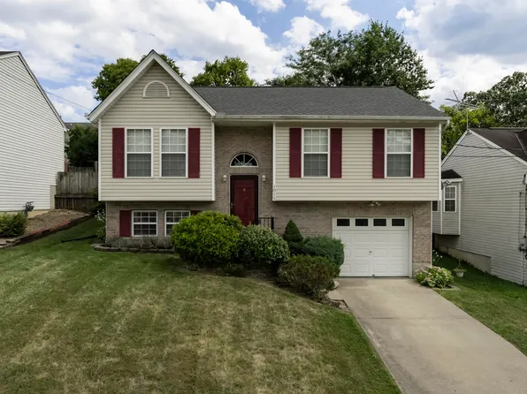 1015 Pebble Creek Dr, Elsmere, KY 41018