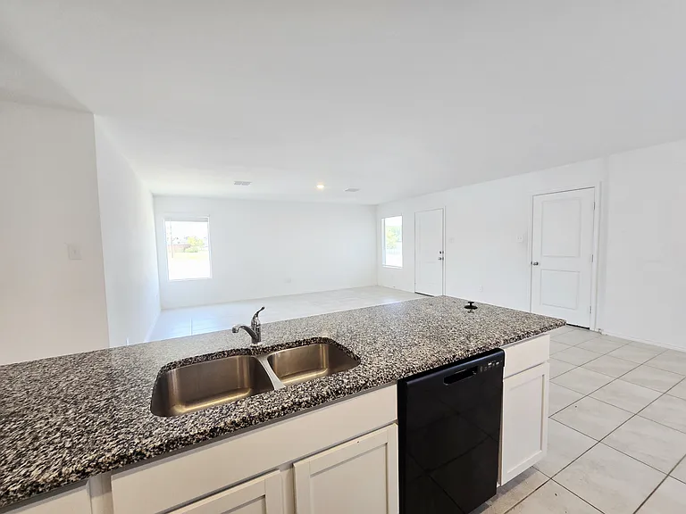 1230 Cherrybark Dr — Photo 8