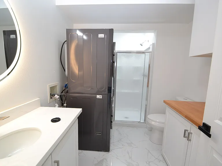 3504 Beach Dr SW — Photo 28
