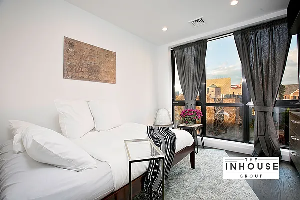 Sold by The In House Group | media 21