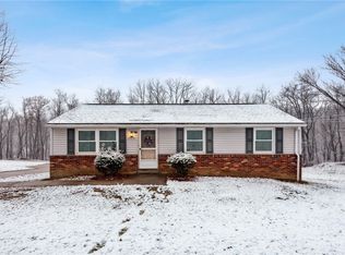 828 Yukon Rd, Madison, PA 15089