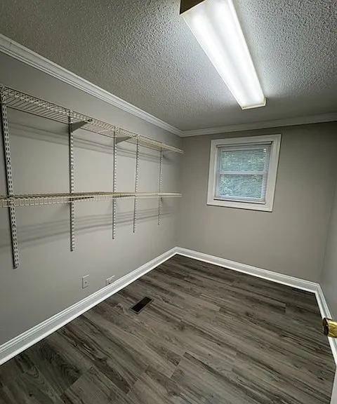 512 Brookwood Ave — Photo 12