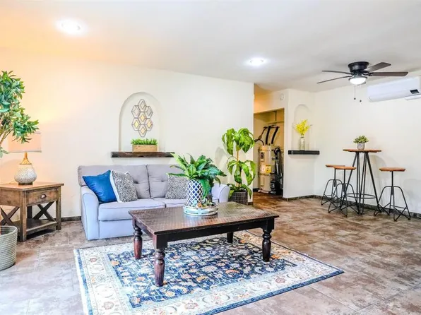 6622 Omega Dr, San Diego, CA 92139