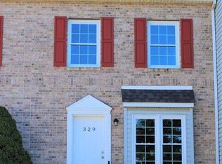 329 Goldsmith Ln, Newark, DE 19702