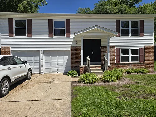 131 Oak Dr Photo 1