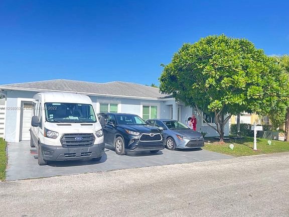 5th image of 14509 SW 139th Avenue Cir W