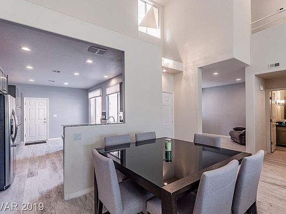 4th image of 5016 Mount Pleasant Ln