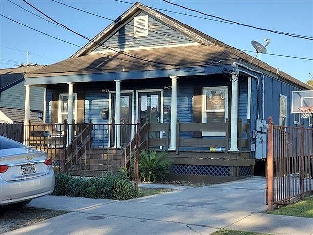 1st image of 8423 Birch St