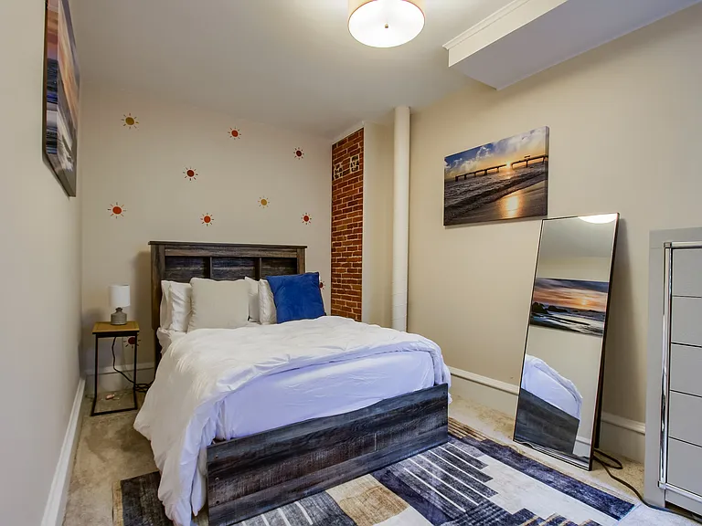 Bedroom #1