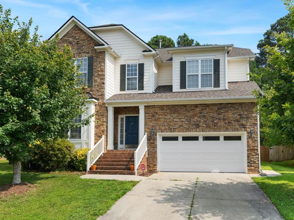 1102 Bellenden Dr