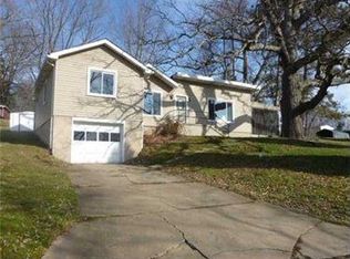 115 Derby Ln, Beaver Falls, PA 15010