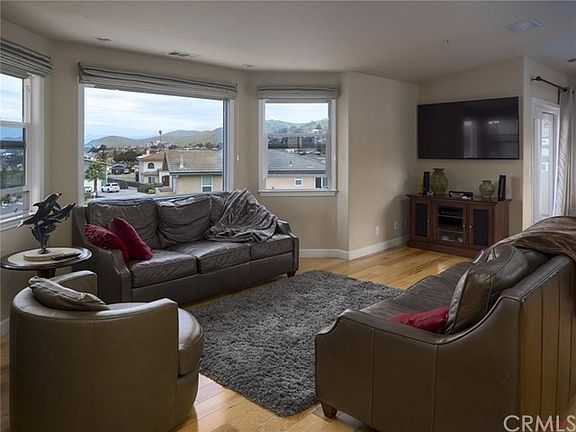 4th image of 2071 Ironwood Ave