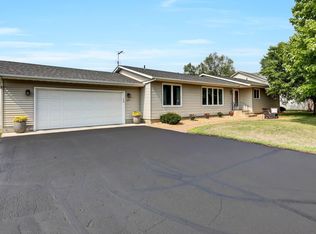 5677 Walnut Dr, Saint Cloud, MN 56303