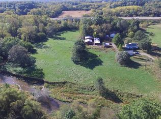 1542 W Polk Ave, Charleston, IL 61920