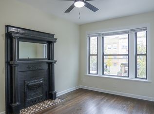 5941 N Broadway St #2N, Chicago, IL 60660