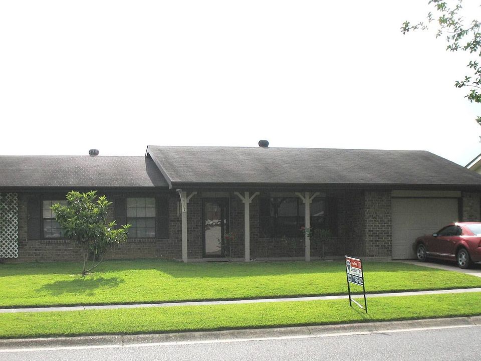 1st image of 2207 Appaloosa St