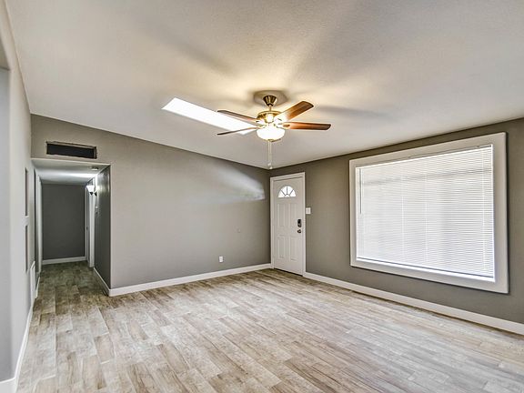 5th image of 4206 N 50th Ave
