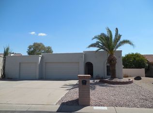9221 E Parkside Dr, Sun Lakes, AZ 85248