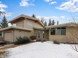 7812 143rd St NW, Edmonton, AB