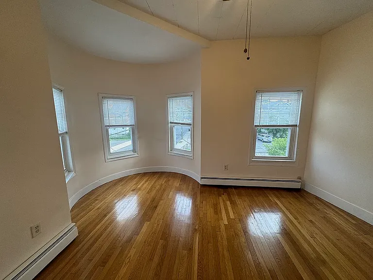 94 Spring St #2 — Photo 2