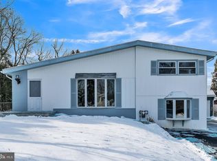 1626 Pulaski Dr, Blue Bell, PA 19422