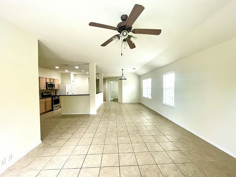 5811 La Crema — Photo 12
