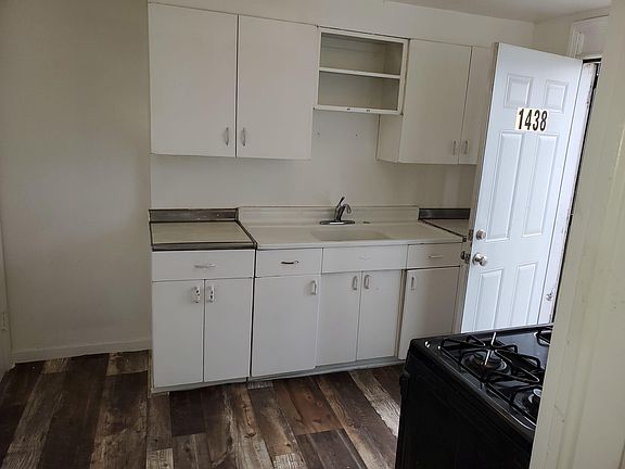 5th image of 1438 Wentworth Ave