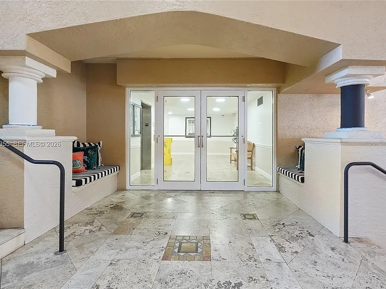 520 SE 5th Ave #2311 — Photo 38
