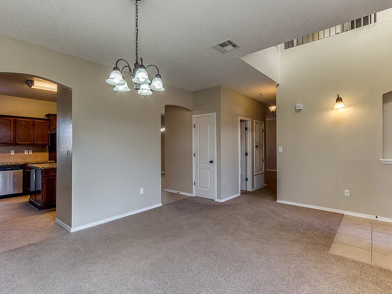 11296 Bullseye St — Photo 9