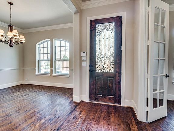 3rd image of 408 King Galloway Dr