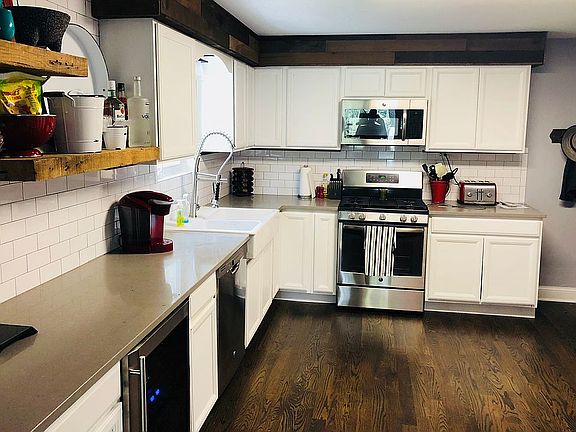 2nd image of 25069 W Forest Dr