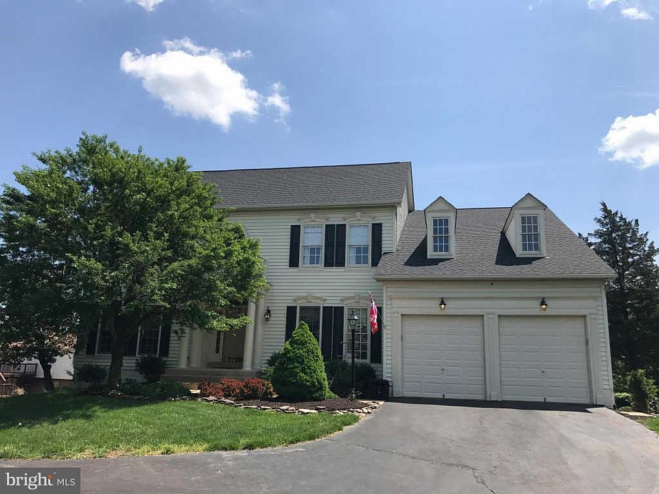1st image of 7681 Royal Sydney Dr