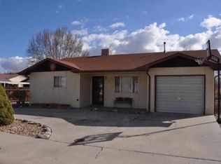 915 W Cypress St, Bloomfield, NM 87413