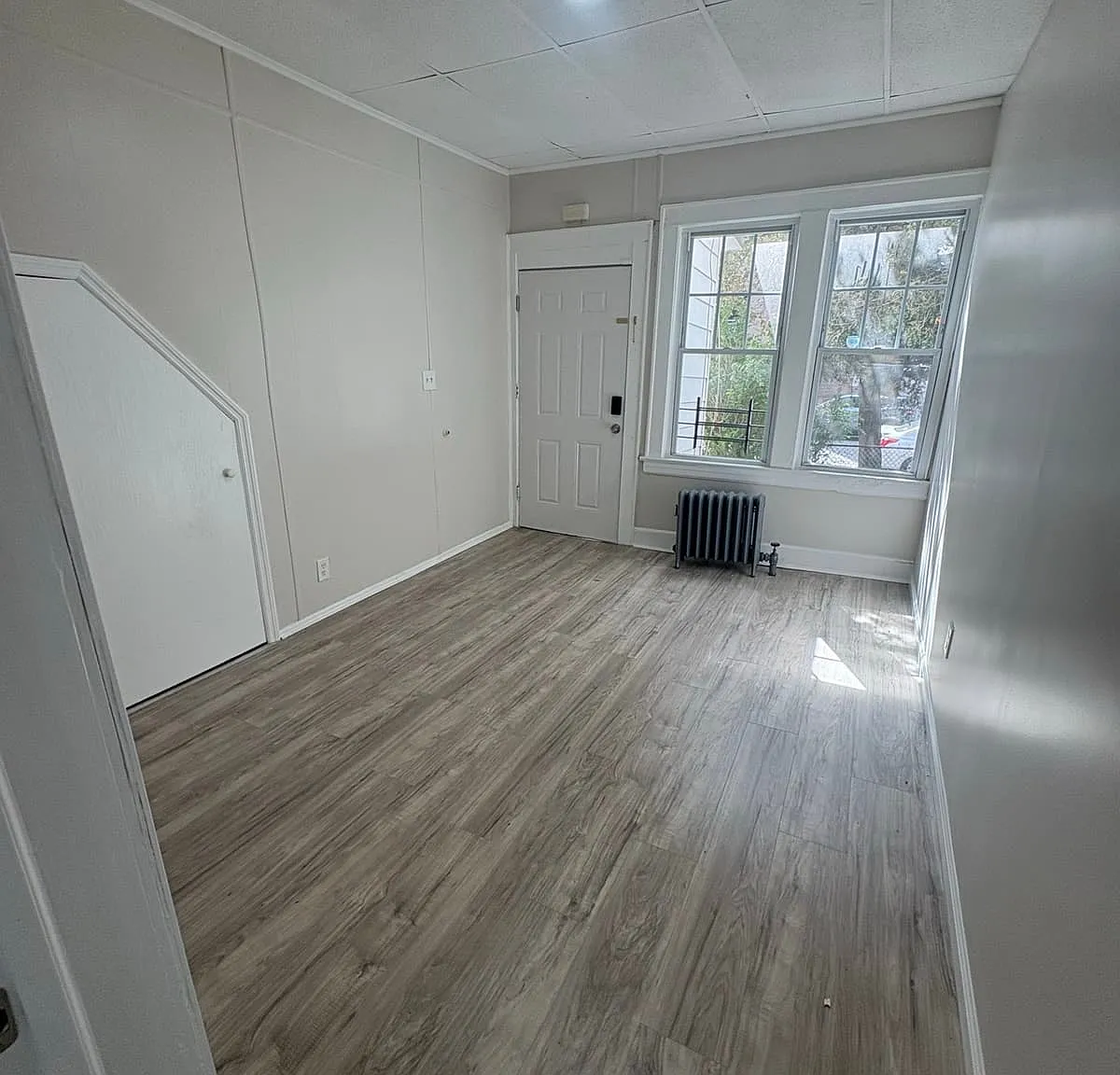 3 bed, 1.5 bath, 1000 sqft, $2,400 — Photo 4