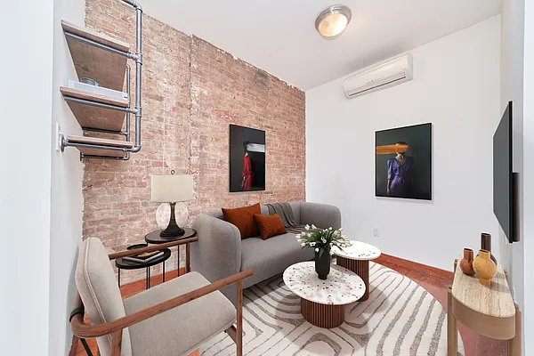 Rented by Living New York | media 12