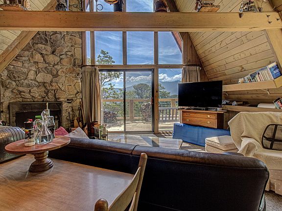 3rd image of 1136 Upper Alpine Way