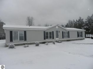 3341 W 14th Rd, Mesick, MI 49668