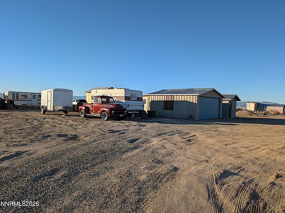 5th image of 13 Falcon Way