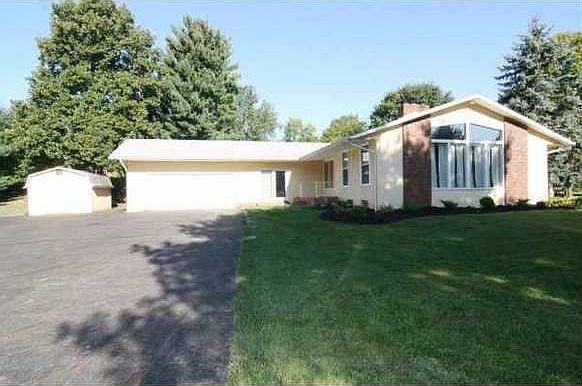 1st image of 4779 Parkmoor Dr