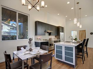 6046 44th Ave SW, Seattle, WA 98136