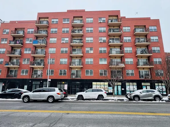 71-66 Parsons Boulevard image 14 of 14