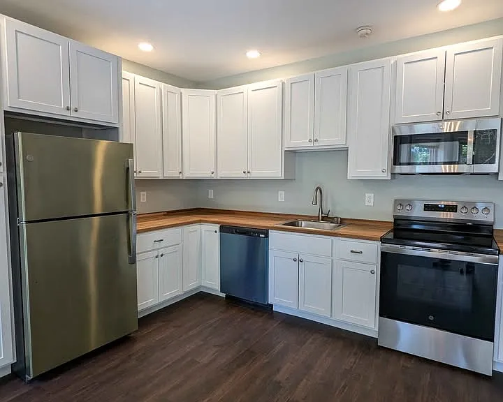 115 Main St #3 — Photo 1