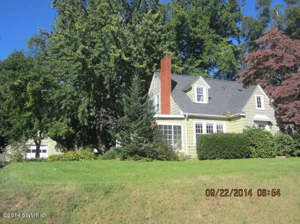 703 Fletcher Ave, Kalamazoo, MI 49006