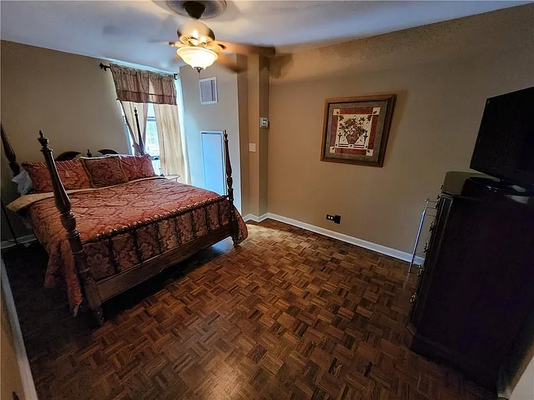 620 Peachtree St NE #1011 — Photo 11