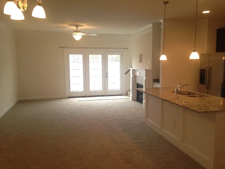 516 Abelia Way — Photo 2