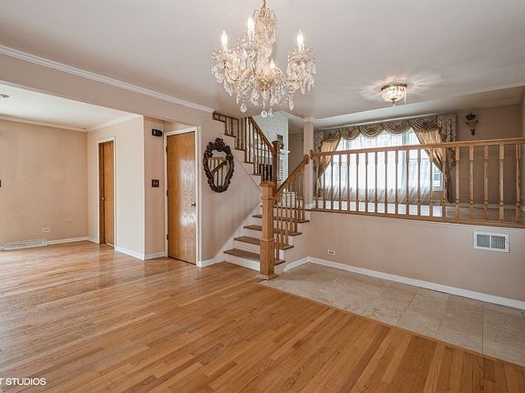 2nd image of 7960 W Park Ave